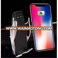 Amazon Hot Selling Mobile Phone Use Fast QI Wireless Car Charger 10W  Automatic Charging Stand